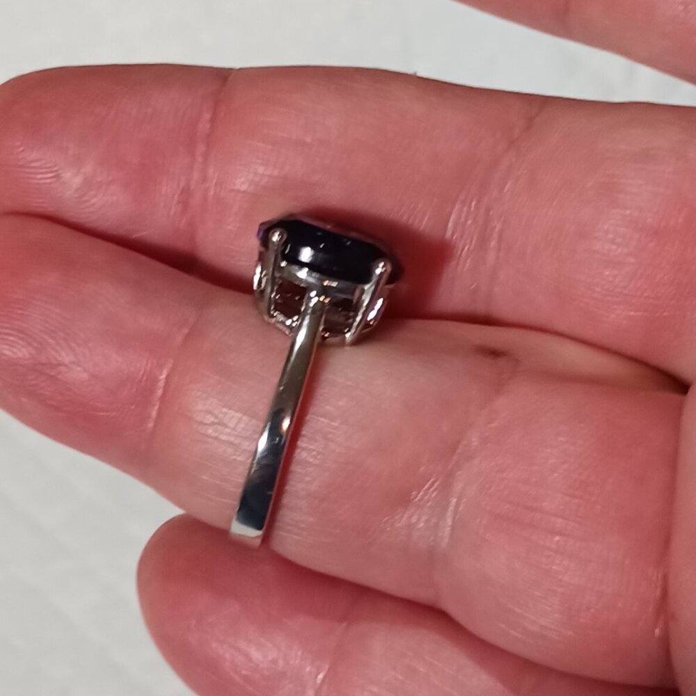NWOT Silver Amethyst Fashion Jewelry Solitaire Ring Size 7.75 - Picture 7 of 15